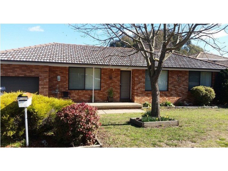 13 Kent Avenue, Orange NSW 2800