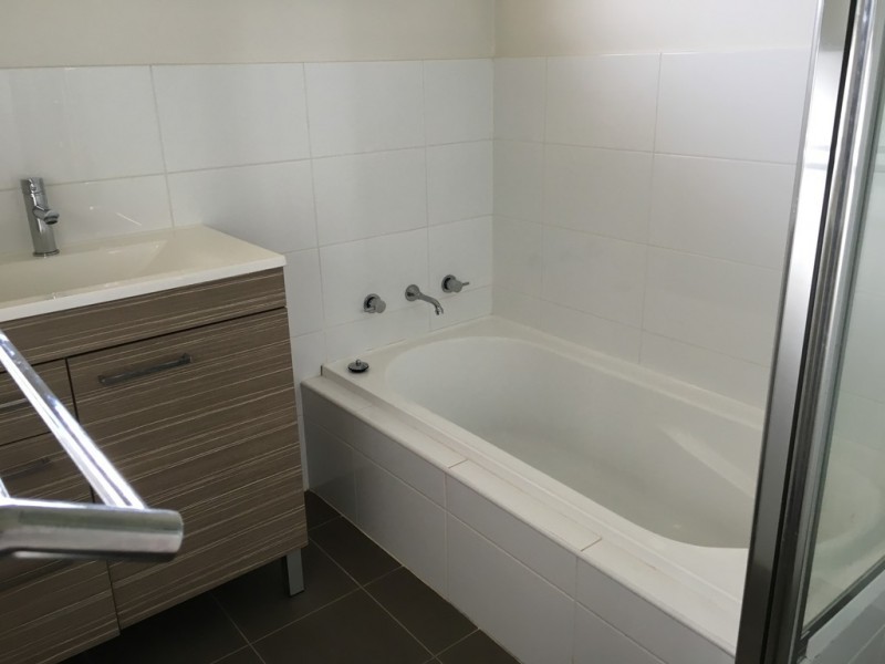 13 Kent Avenue, Orange NSW 2800