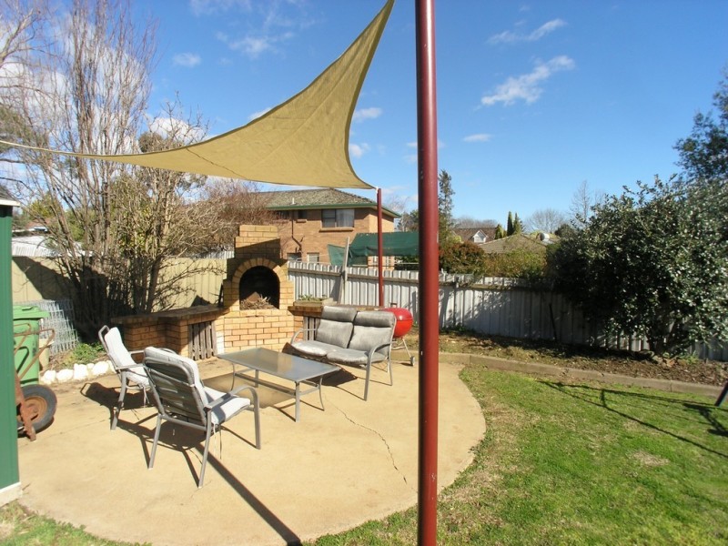 24 Boronia Crescent, Orange NSW 2800