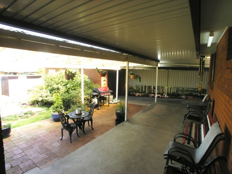 3 Courallie Drive, Orange NSW 2800