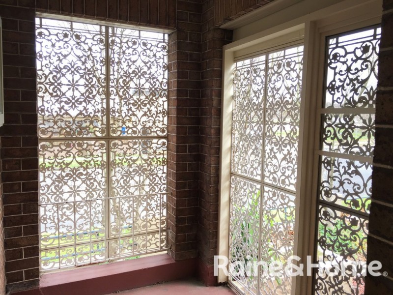 90 Warrendine Street, Orange NSW 2800