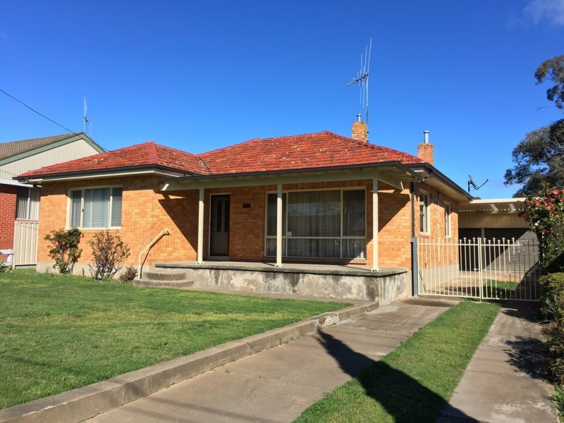 361 Peisley Street, Orange NSW 2800