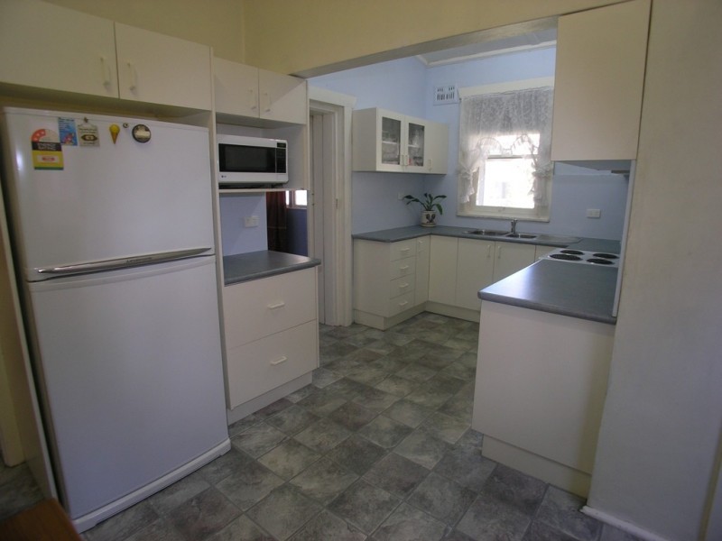 122 Moulder Street, Orange NSW 2800