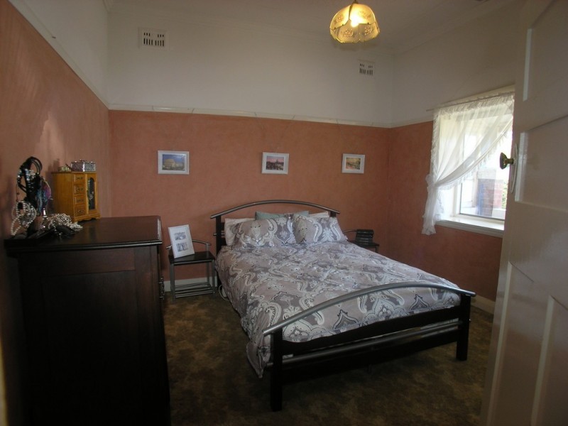 122 Moulder Street, Orange NSW 2800