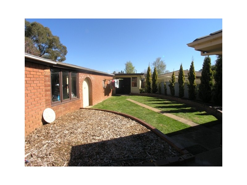 9 Wentworth Lane, Orange NSW 2800