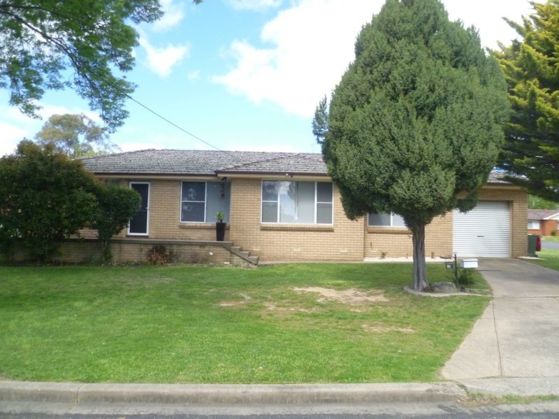 22 Sunny South Crescent, Orange NSW 2800