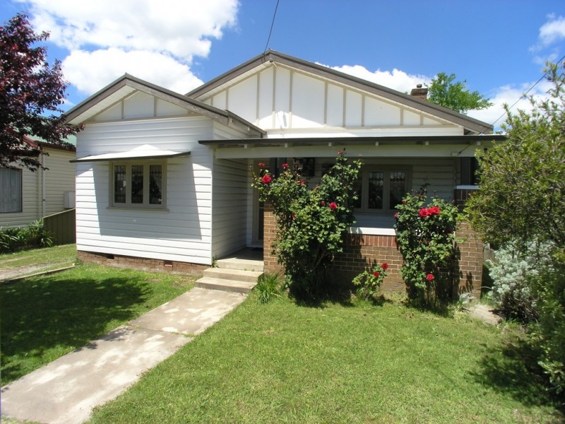 204 McLachlan Street, Orange NSW 2800
