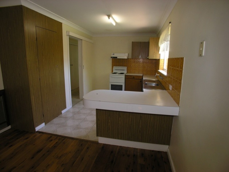 35 Boronia Crescent, Orange NSW 2800