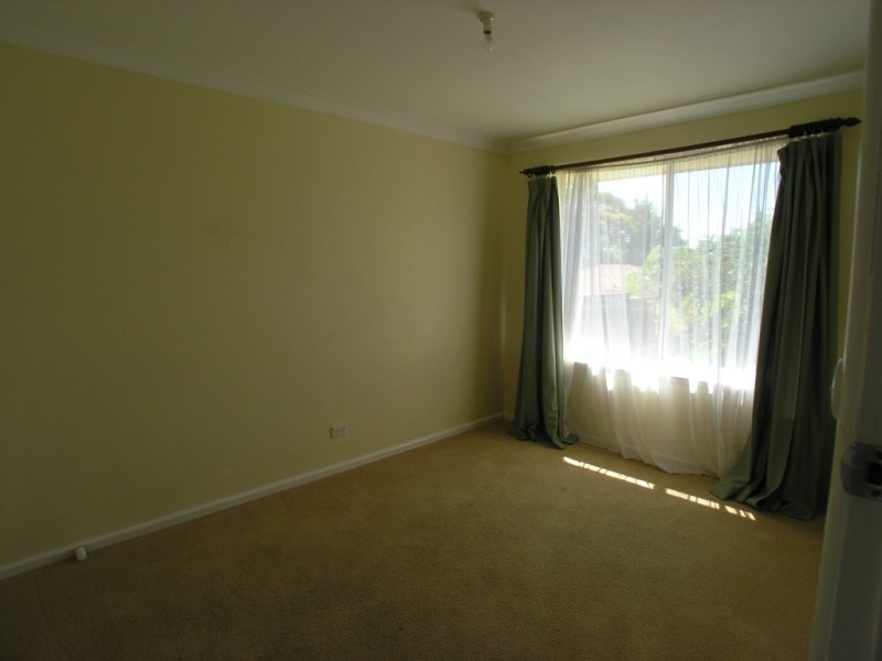 35 Boronia Crescent, Orange NSW 2800