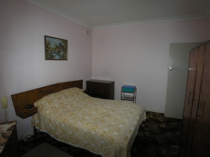 3 Churchill Avenue, Orange NSW 2800