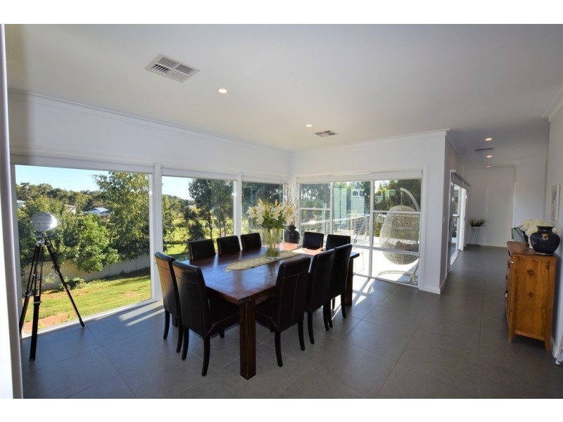 5 Bowman Avenue, Orange NSW 2800