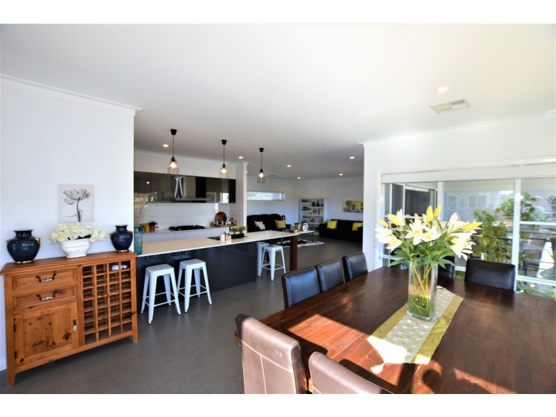 5 Bowman Avenue, Orange NSW 2800