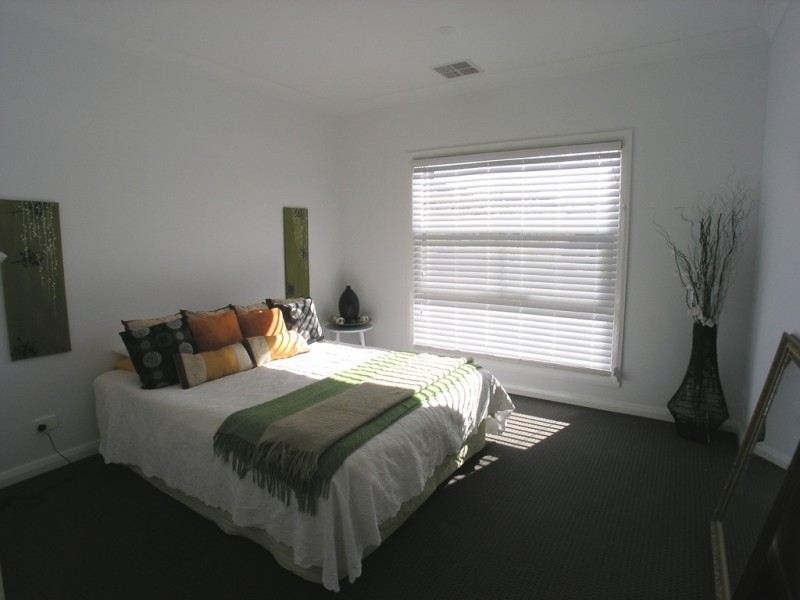 5 Bowman Avenue, Orange NSW 2800