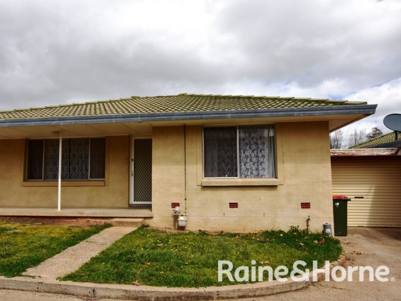 2 / 155 Woodward Street, Orange NSW 2800