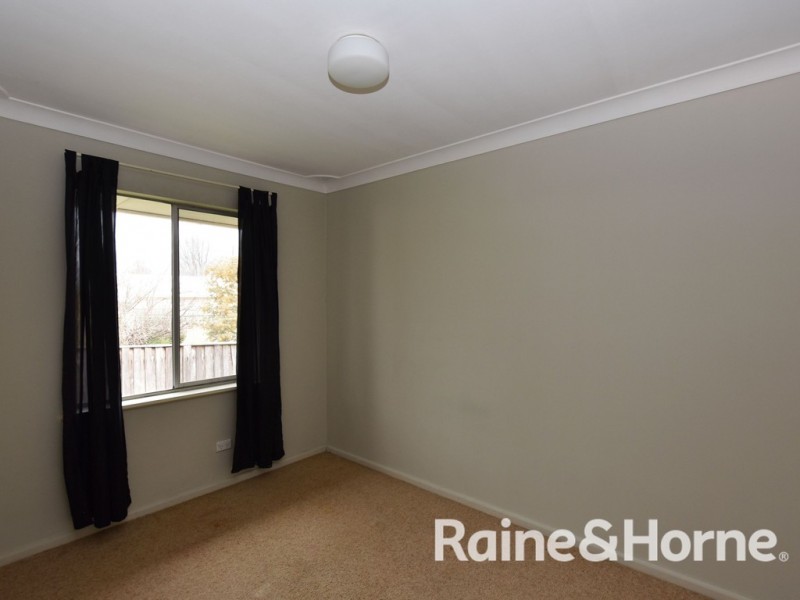 2 / 155 Woodward Street, Orange NSW 2800