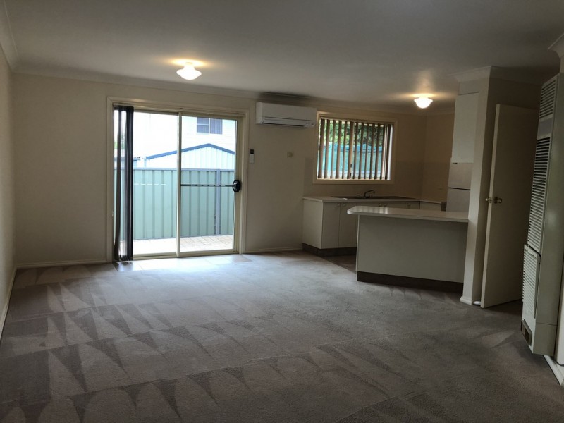 4/16 Forbes Road, Orange NSW 2800