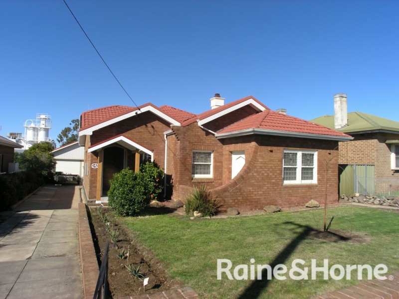 130 Prince Street, Orange NSW 2800