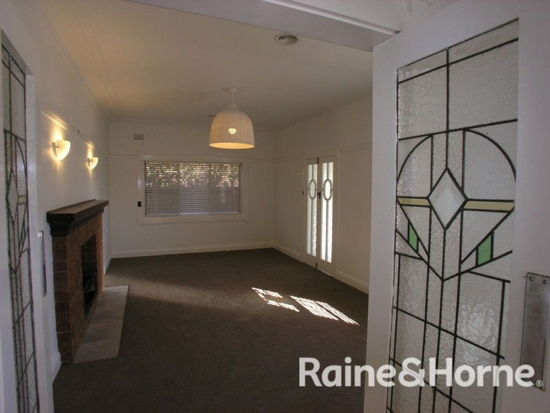 130 Prince Street, Orange NSW 2800