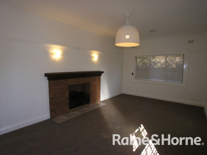 130 Prince Street, Orange NSW 2800