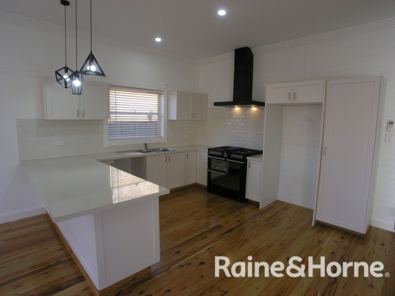 130 Prince Street, Orange NSW 2800