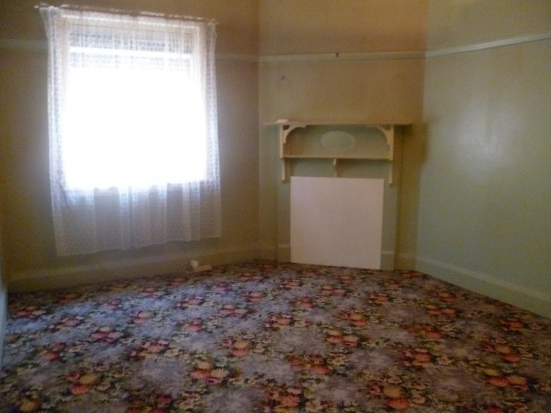 51 Sampson Street, Orange NSW 2800