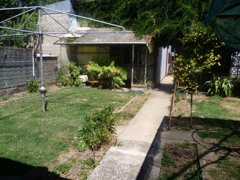 51 Sampson Street, Orange NSW 2800