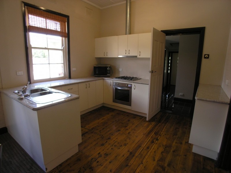 331 Lords Place, Orange NSW 2800