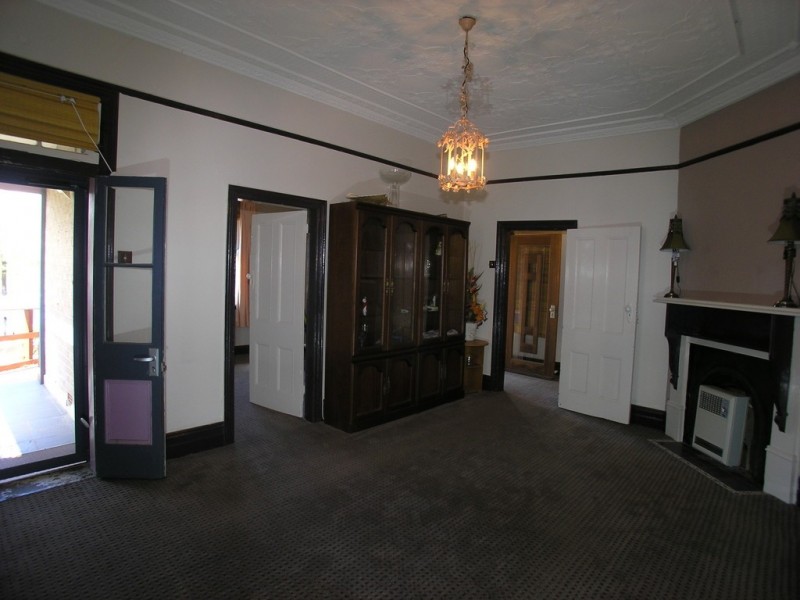 331 Lords Place, Orange NSW 2800