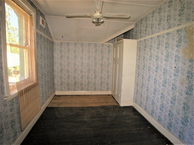 69 Sale Street, Orange NSW 2800