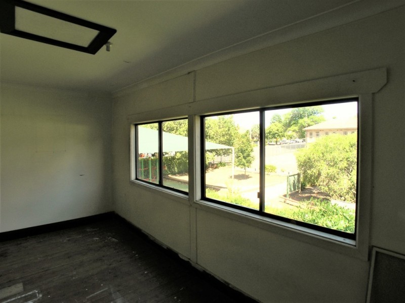 69 Sale Street, Orange NSW 2800