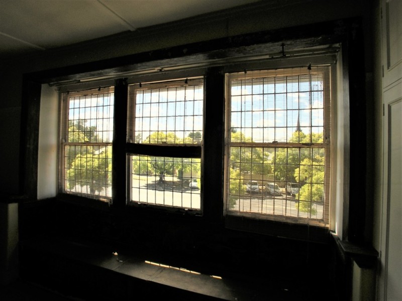 69 Sale Street, Orange NSW 2800