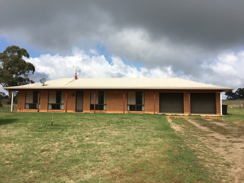 330 Hiney Road, Orange NSW 2800