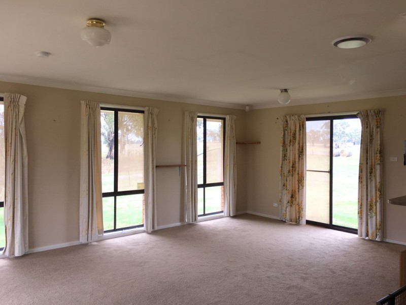 330 Hiney Road, Orange NSW 2800