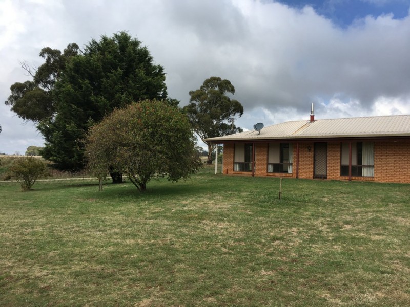 330 Hiney Road, Orange NSW 2800