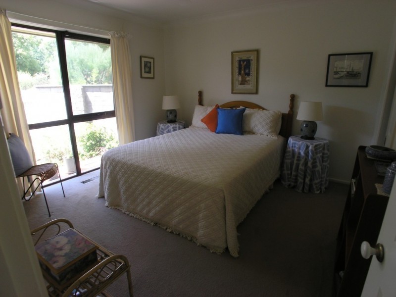 126 Coronation Drive, Orange NSW 2800