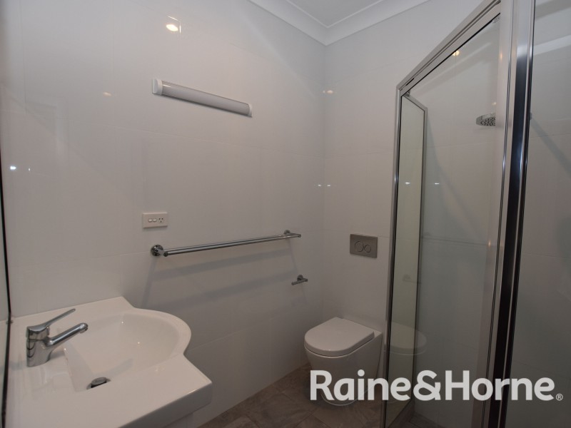 2 Moad Street, Orange NSW 2800