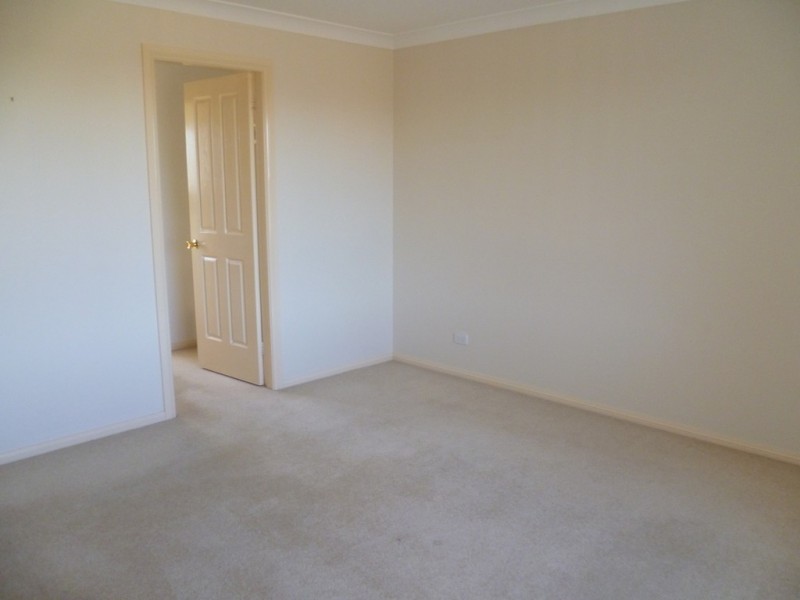5 Daley Place, Orange NSW 2800