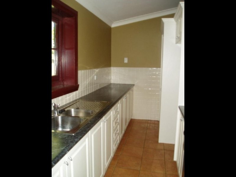 61 Clinton Street, Orange NSW 2800