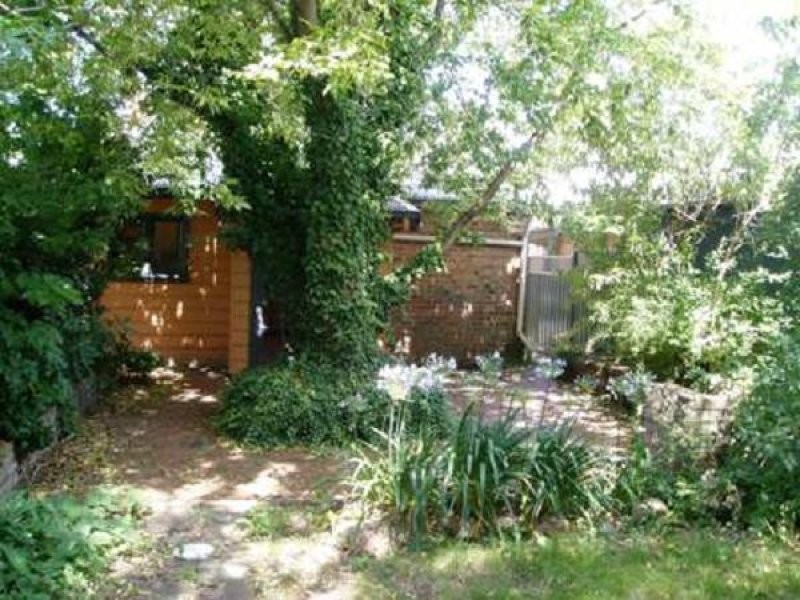 61 Clinton Street, Orange NSW 2800