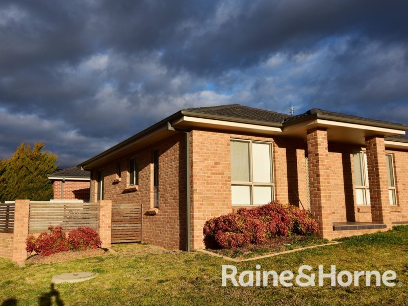 37 Catania Street, Orange NSW 2800