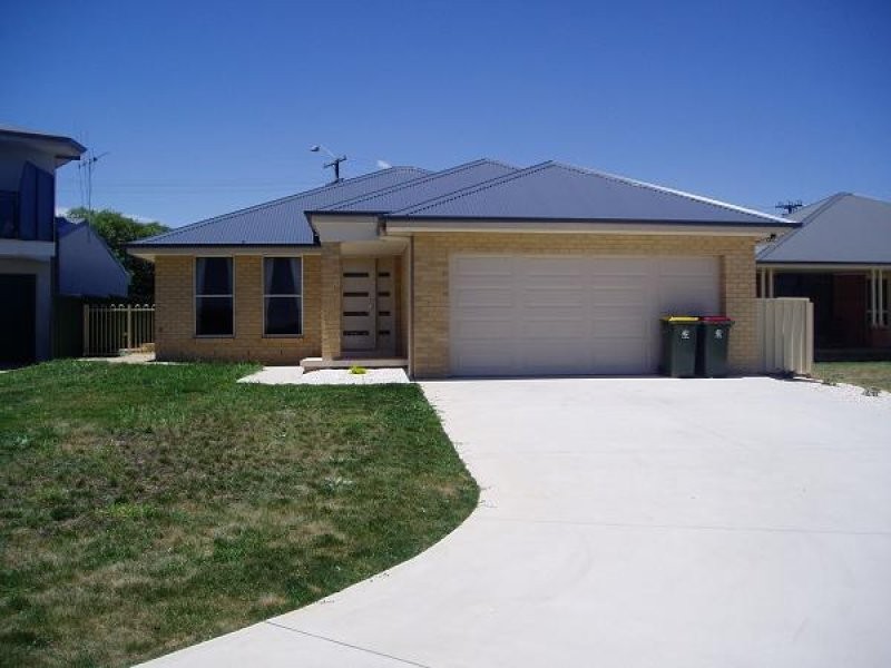 5 Wickham Close, Orange NSW 2800
