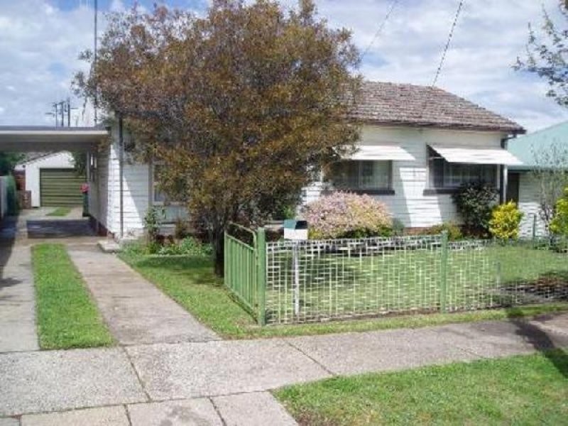 324 Peisley Street, Orange NSW 2800