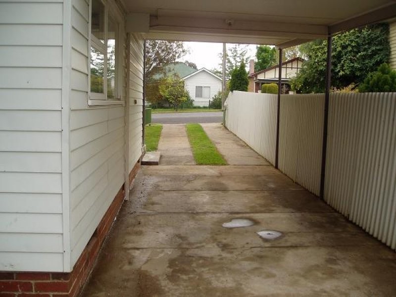 324 Peisley Street, Orange NSW 2800