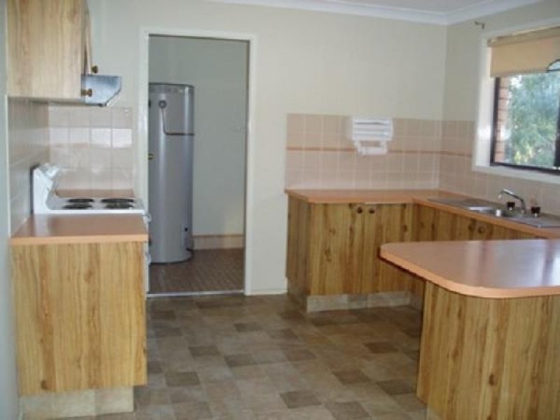 3 Landy Place, Orange NSW 2800