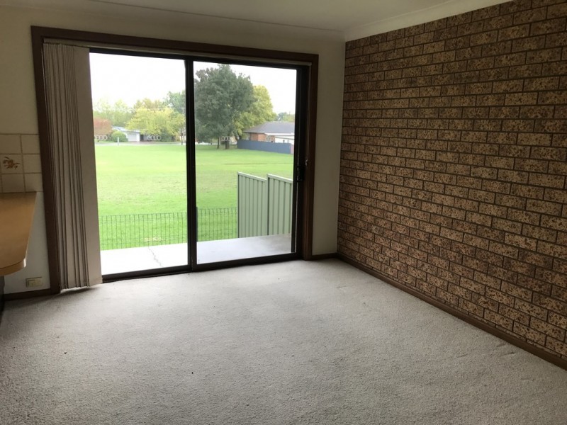 Unit 11 /  87 Gardiner Road, Orange NSW 2800