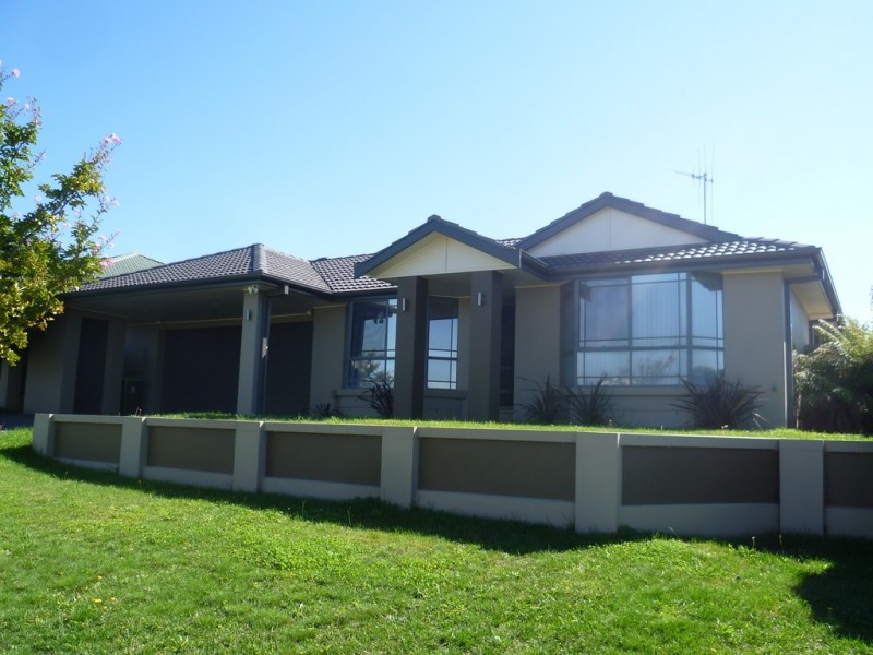 7 Melville Place, Orange NSW 2800