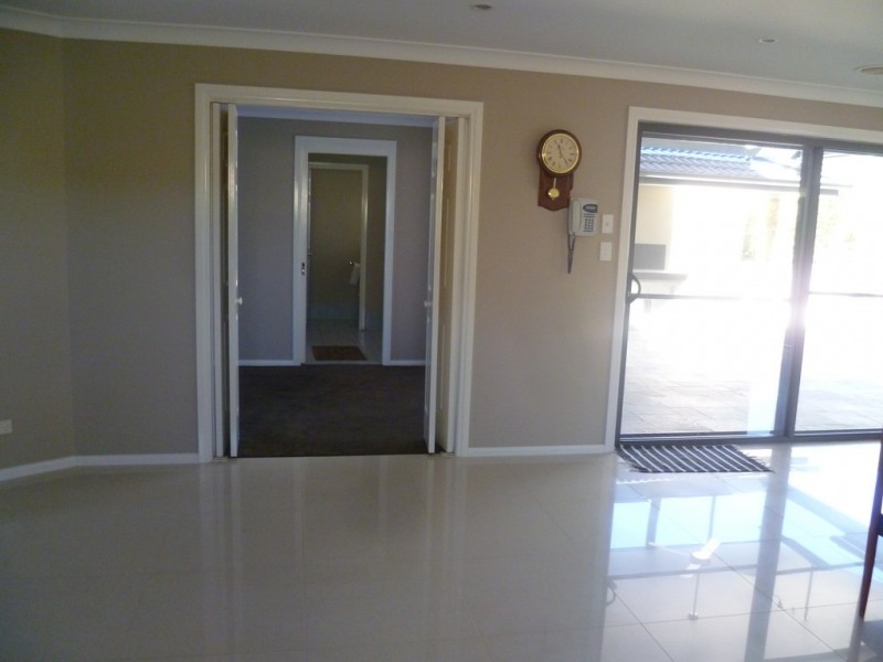 7 Melville Place, Orange NSW 2800