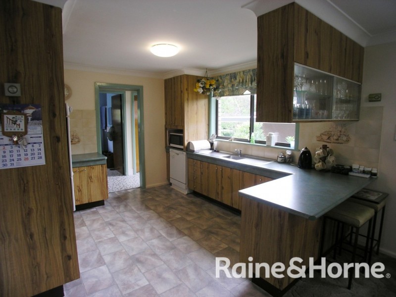 35 Sunny South Crescent, Orange NSW 2800