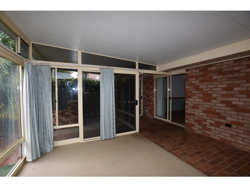 9 Holly Place, Orange NSW 2800