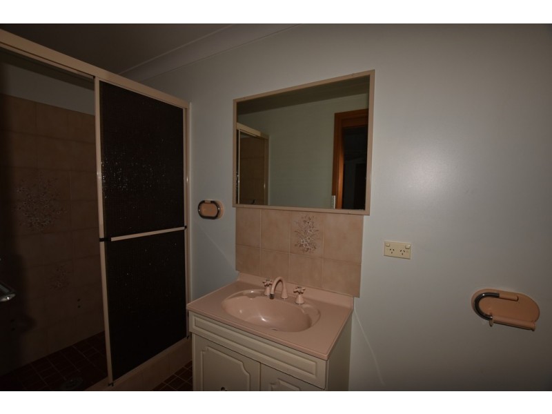 9 Holly Place, Orange NSW 2800